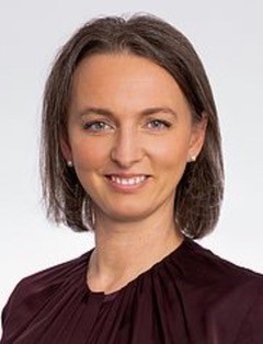 Porträt_Sabine Helmer