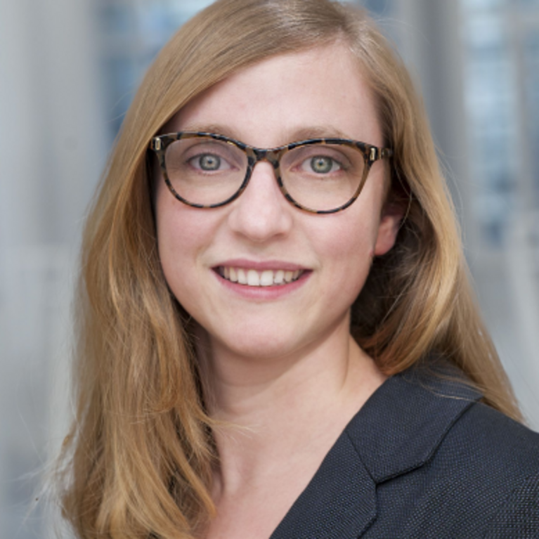 Porträt Bernadette Hosters